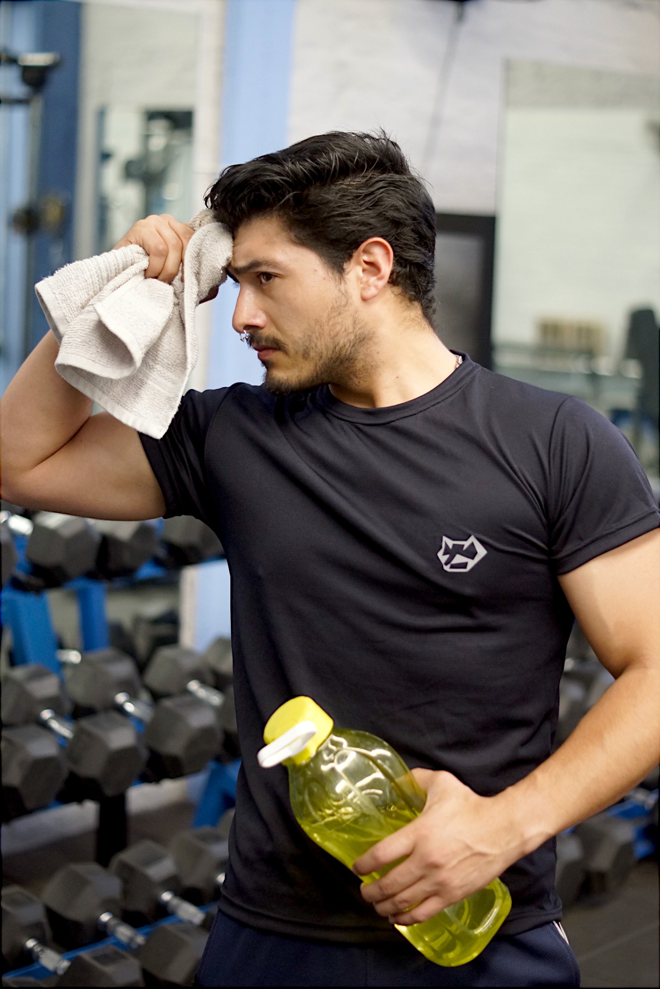 Playera deportiva colores lisos, drifit comoda raccoon sport